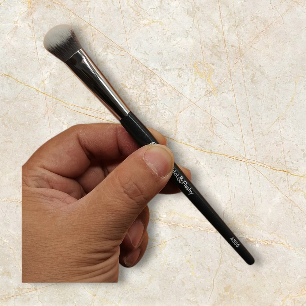 BK Beauty A506 Concealer Brush, BK Concealer Brush under Eye, Angie Hot & Flashy